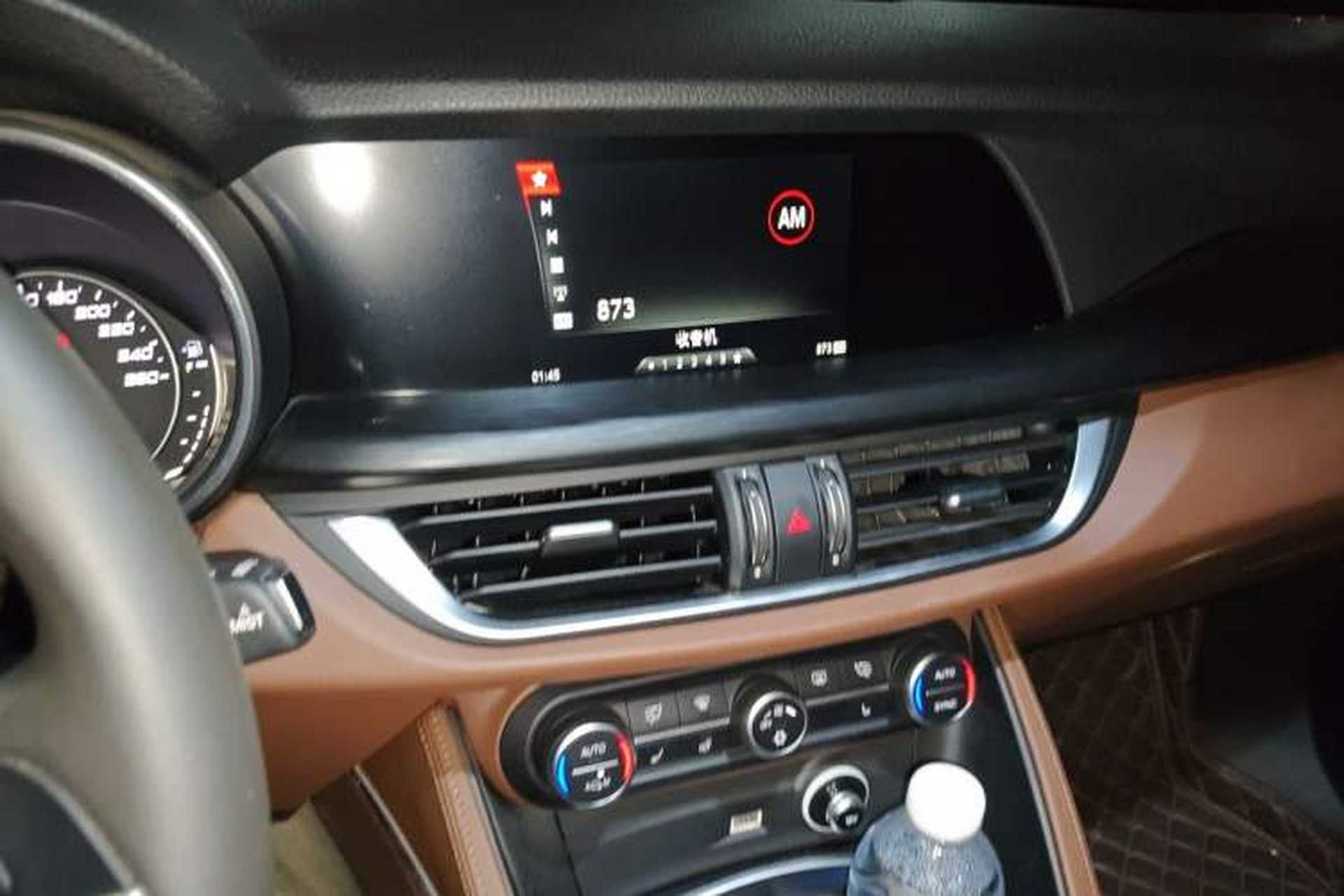 Used Alfa Romeo Stelvio 2017 2.0T 200HP Elite Edition Audio And AC Panel