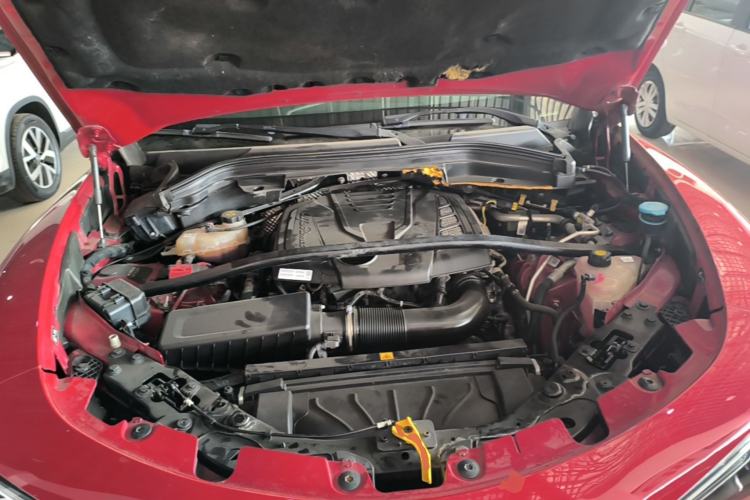 Used Alfa Romeo Stelvio 2017 2.0T 200HP Elite Edition Engine Bay