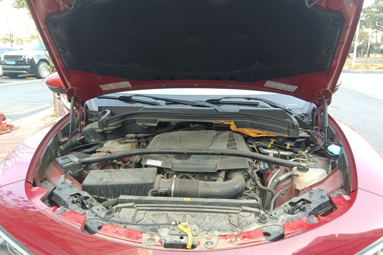 Used Alfa Romeo Stelvio 2017 2.0T 200HP Elite Edition Engine Bay