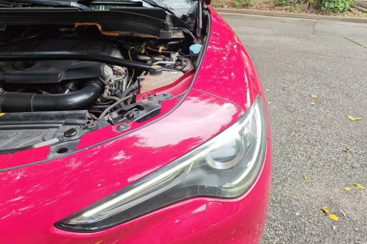 Used Alfa Romeo Stelvio 2017 2.0T 200HP Elite Edition Engine Bay Left