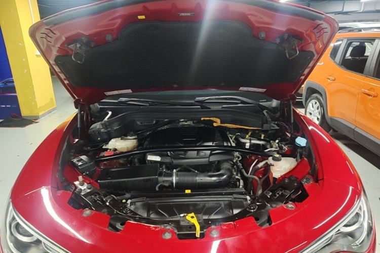 Used Alfa Romeo Stelvio 2017 2.0T 200HP Elite Edition Engine Bay