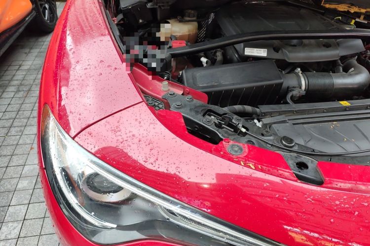 Used Alfa Romeo Stelvio 2017 2.0T 200HP Elite Edition Engine Bay Right