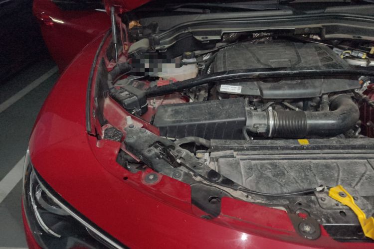 Used Alfa Romeo Stelvio 2017 2.0T 200HP Luxury Edition Engine Bay Right