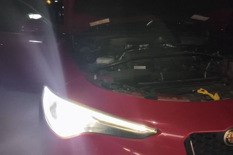 Used Alfa Romeo Stelvio 2017 2.0T 200HP Elite Edition Engine Bay Right
