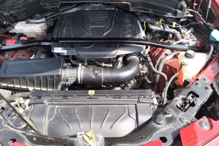 Used Alfa Romeo Stelvio 2017 2.0T 200HP Luxury Edition Engine Bay