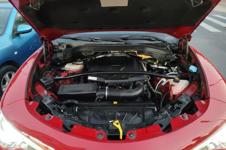 Used Alfa Romeo Stelvio 2017 2.0T 200HP Elite Edition Engine Bay