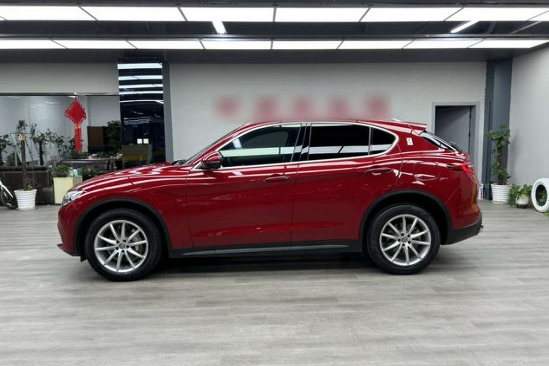 Used Alfa Romeo Stelvio 2017 2.0T 200HP Luxury Edition Exterior 3