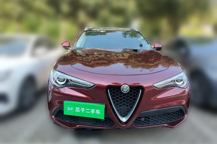 Used Alfa Romeo Stelvio 2017 2.0T 280HP Luxury Edition Front