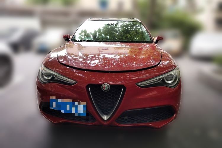 Used Alfa Romeo Stelvio 2017 2.0T 200HP Luxury Edition Front