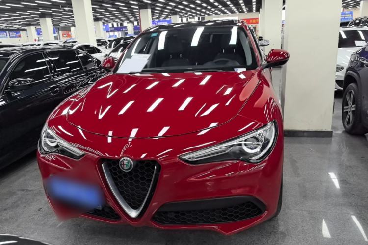 Used Alfa Romeo Stelvio 2017 2.0T 200HP Elite Edition Front