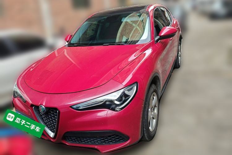Used Alfa Romeo Stelvio 2017 2.0T 200HP Elite Edition Front