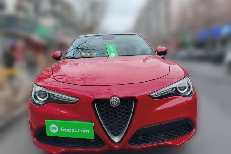 Used Alfa Romeo Stelvio 2017 2.0T 200HP Elite Edition Front