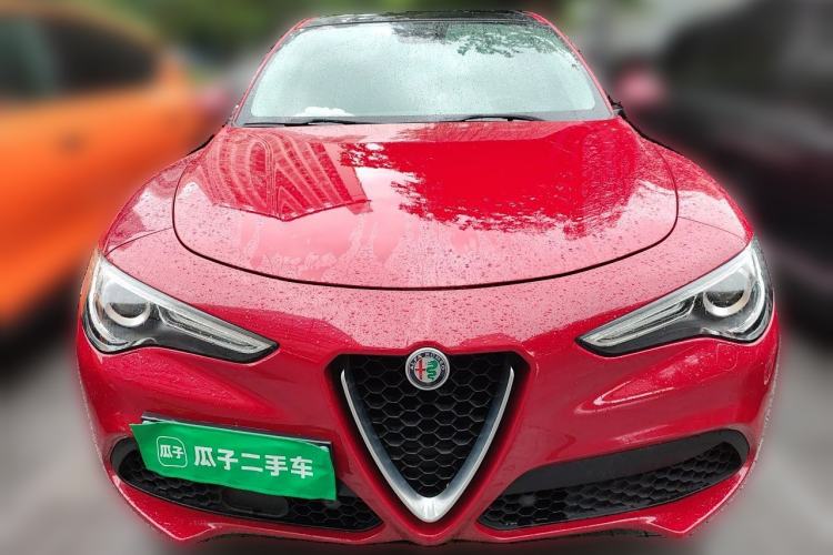Used Alfa Romeo Stelvio 2017 2.0T 200HP Elite Edition Front