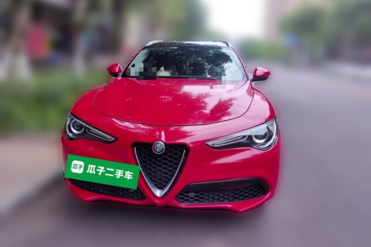 Used Alfa Romeo Stelvio 2017 2.0T 200HP Luxury Edition Front