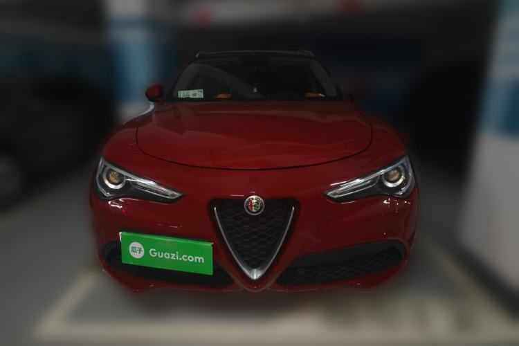Used Alfa Romeo Stelvio 2017 2.0T 200HP Luxury Edition Front