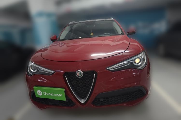 Used Alfa Romeo Stelvio 2017 2.0T 200HP Luxury Edition Front