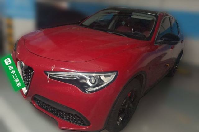 Used Alfa Romeo Stelvio 2017 2.0T 200HP Luxury Edition