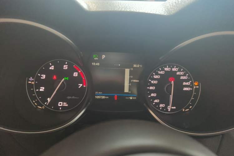 Used Alfa Romeo Stelvio 2017 2.0T 200HP Luxury Edition Instrument Cluster