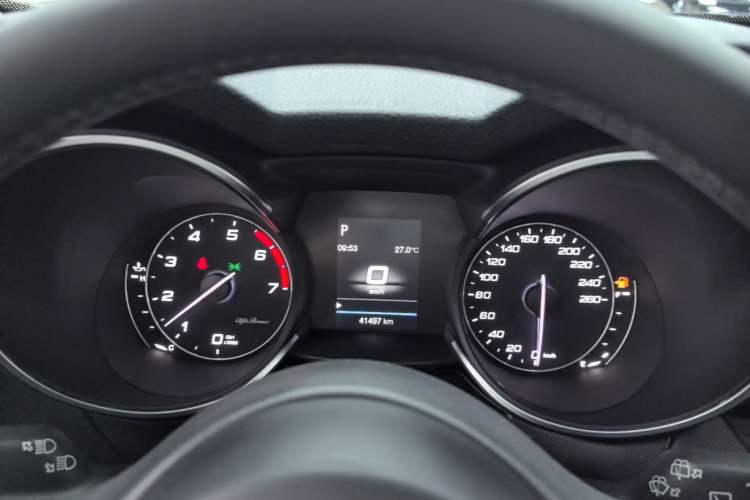 Used Alfa Romeo Stelvio 2017 2.0T 200HP Elite Edition Instrument Cluster