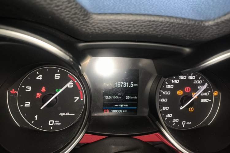 Used Alfa Romeo Stelvio 2017 2.0T 200HP Elite Edition Instrument Cluster