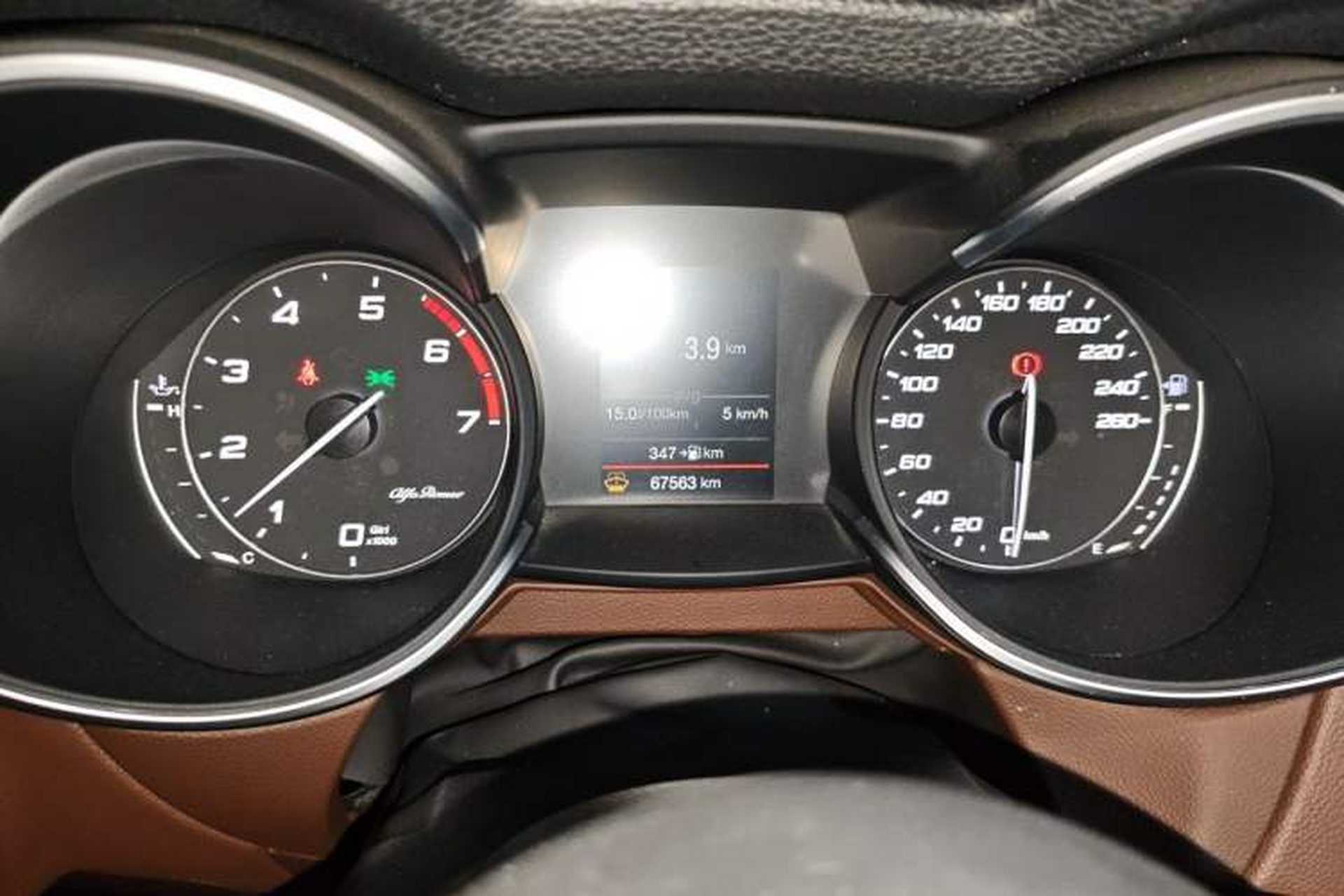 Used Alfa Romeo Stelvio 2017 2.0T 200HP Elite Edition Instrument Cluster