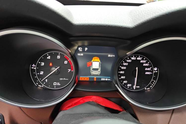 Used Alfa Romeo Stelvio 2017 2.0T 200HP Luxury Edition Instrument Cluster
