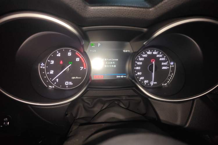 Used Alfa Romeo Stelvio 2017 2.0T 200HP Luxury Edition Instrument Cluster