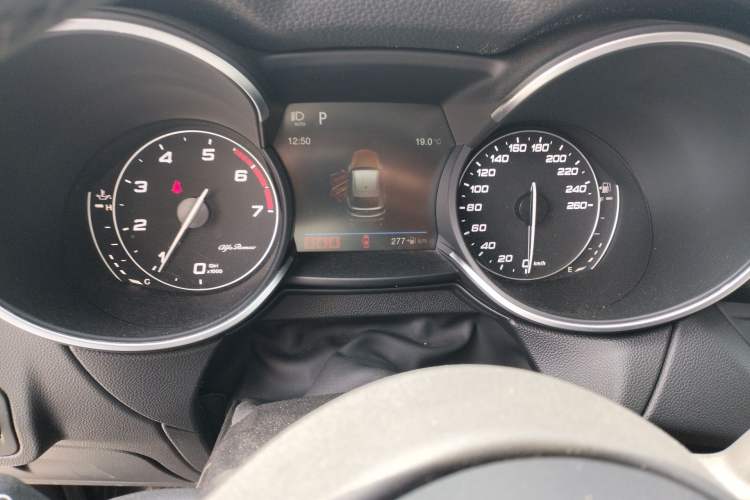 Used Alfa Romeo Stelvio 2017 2.0T 200HP Luxury Edition Instrument Cluster