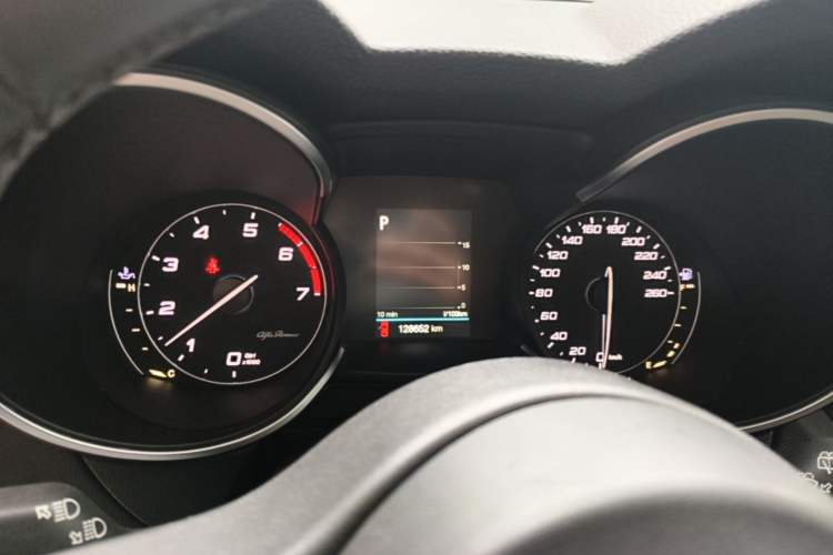 Used Alfa Romeo Stelvio 2017 2.0T 200HP Elite Edition Instrument Cluster