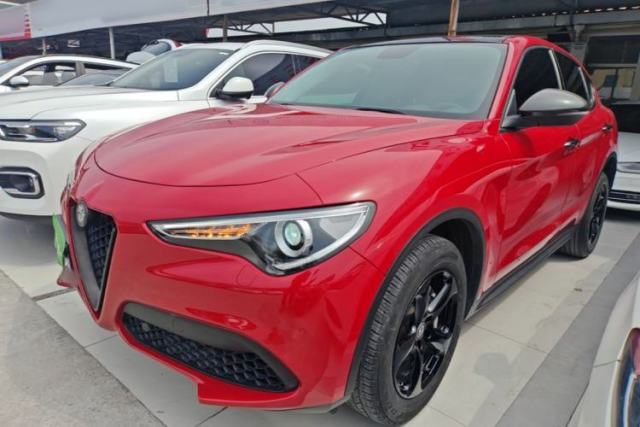 Used Alfa Romeo Stelvio 2017 2.0T 200HP Elite Edition