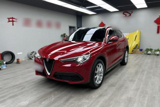 Used Alfa Romeo Stelvio 2017 2.0T 200HP Luxury Edition