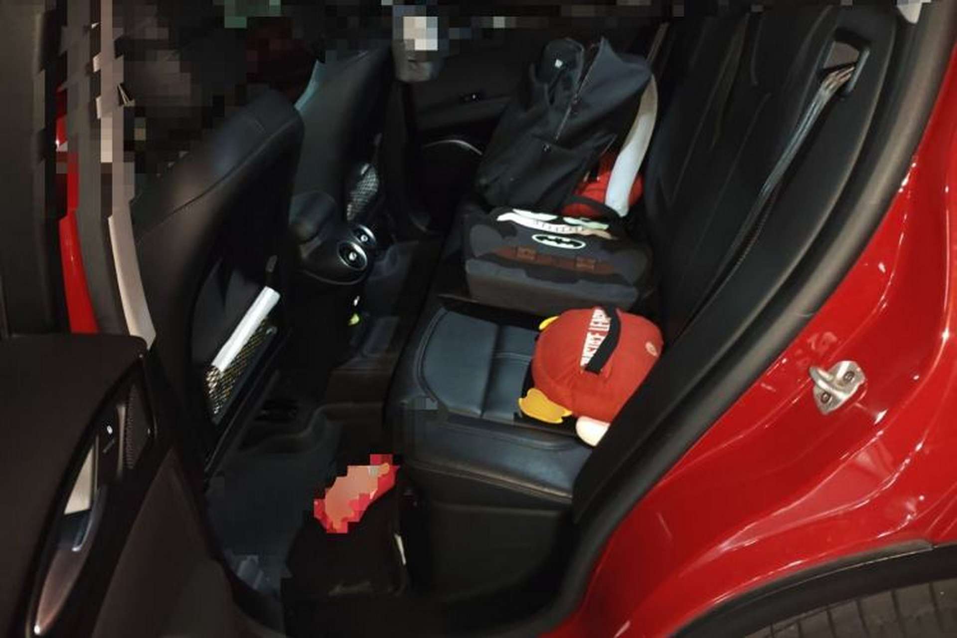 Used Alfa Romeo Stelvio 2017 2.0T 200HP Elite Edition Left Rear Seat