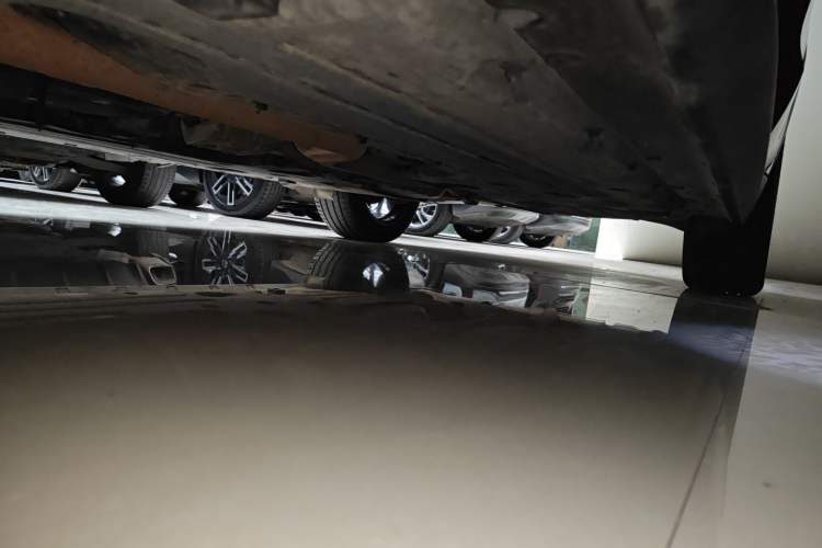 Used Alfa Romeo Stelvio 2017 2.0T 280HP Luxury Edition Left Side Sill