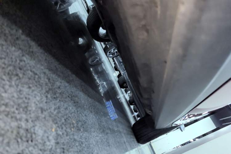 Used Alfa Romeo Stelvio 2017 2.0T 200HP Elite Edition Left Side Sill