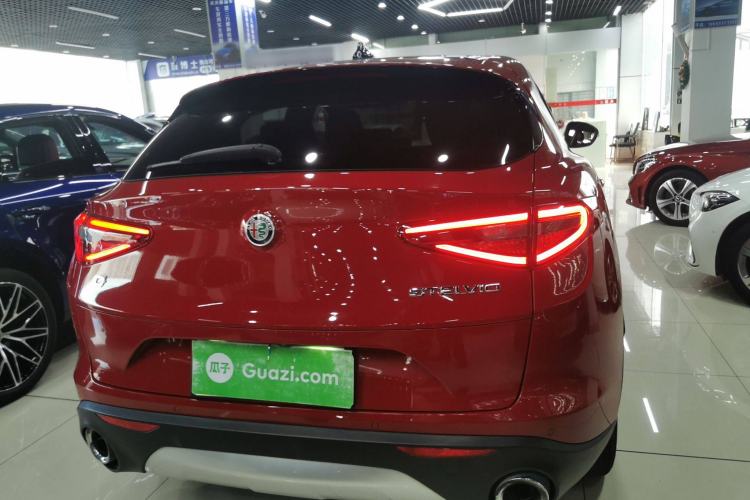 Used Alfa Romeo Stelvio 2017 2.0T 200HP Elite Edition Rear