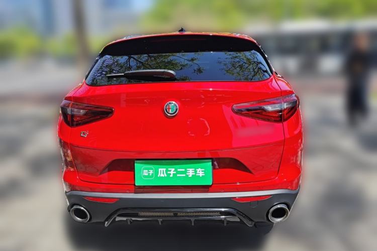 Used Alfa Romeo Stelvio 2017 2.0T 200HP Luxury Edition Rear