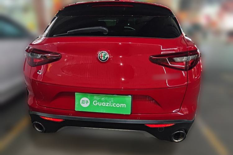 Used Alfa Romeo Stelvio 2017 2.0T 280HP Luxury Edition Rear