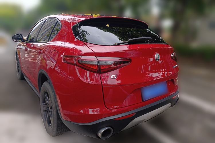 Used Alfa Romeo Stelvio 2017 2.0T 200HP Elite Edition Rear Left 45 Deg