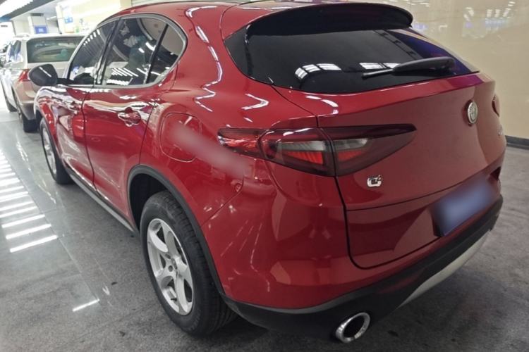 Used Alfa Romeo Stelvio 2017 2.0T 200HP Elite Edition Rear Left 45 Deg