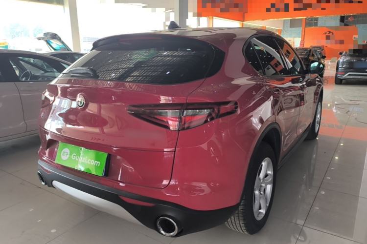Used Alfa Romeo Stelvio 2017 2.0T 200HP Elite Edition Rear Right 45 Deg
