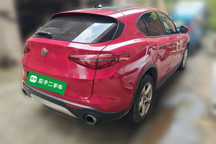 Used Alfa Romeo Stelvio 2017 2.0T 200HP Elite Edition Rear Right 45 Deg