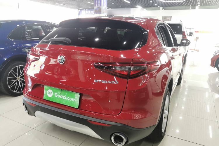 Used Alfa Romeo Stelvio 2017 2.0T 200HP Elite Edition Rear Right 45 Deg