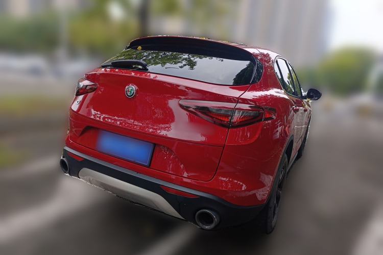 Used Alfa Romeo Stelvio 2017 2.0T 200HP Elite Edition Rear Right 45 Deg