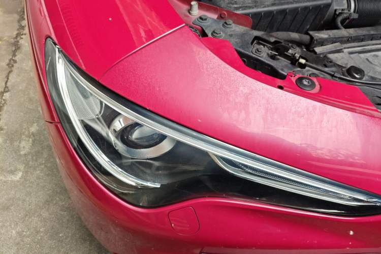 Used Alfa Romeo Stelvio 2017 2.0T 200HP Elite Edition Right Front Headlight