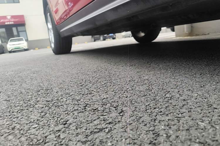 Used Alfa Romeo Stelvio 2017 2.0T 200HP Elite Edition Right Side Sill