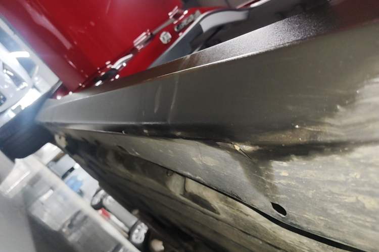 Used Alfa Romeo Stelvio 2017 2.0T 200HP Elite Edition Right Side Sill