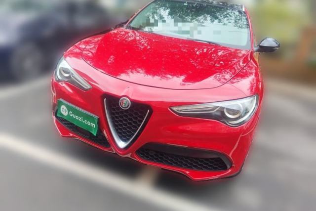 Used Alfa Romeo Stelvio 2017 2.0T 200HP Luxury Edition