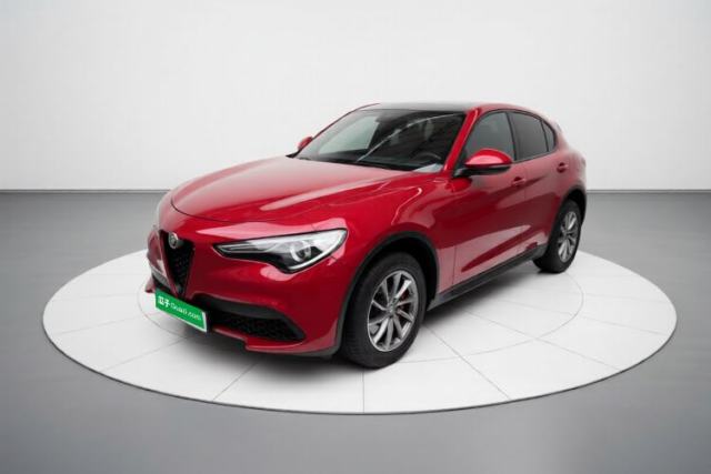 Ojetý Alfa Romeo Stelvio 2017 2.0T 200HP Elite Edition