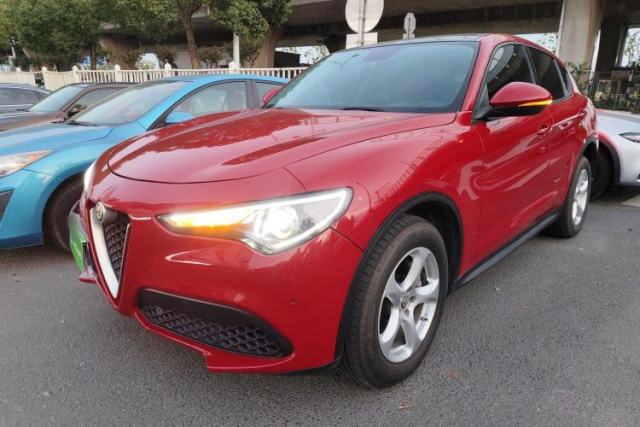 Used Alfa Romeo Stelvio 2017 2.0T 200HP Elite Edition