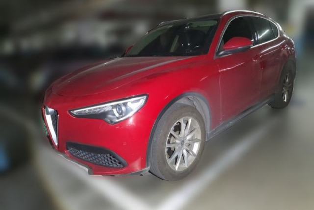 Used Alfa Romeo Stelvio 2017 2.0T 200HP Luxury Edition